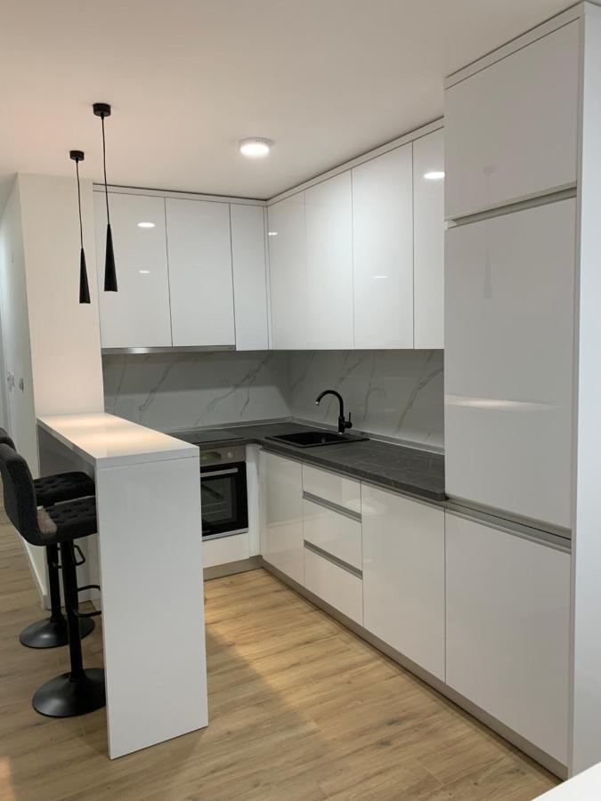 Central Аpartment Foca With Garage Екстериор снимка
